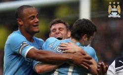 开云直播中心_全能数据铸就胜利！球员砍下13分6篮板7助攻5抢断主宰赛场