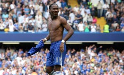 【开云官方网站】闰日巅峰对决，马龙·维拉力克大卫·马丁内兹捍卫UFC荣耀