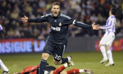 开云直播中心_欧洲球探盛赞青岛新星李昊天赋，千万转会费成留洋拦路虎，直言他该免费加盟西协甲