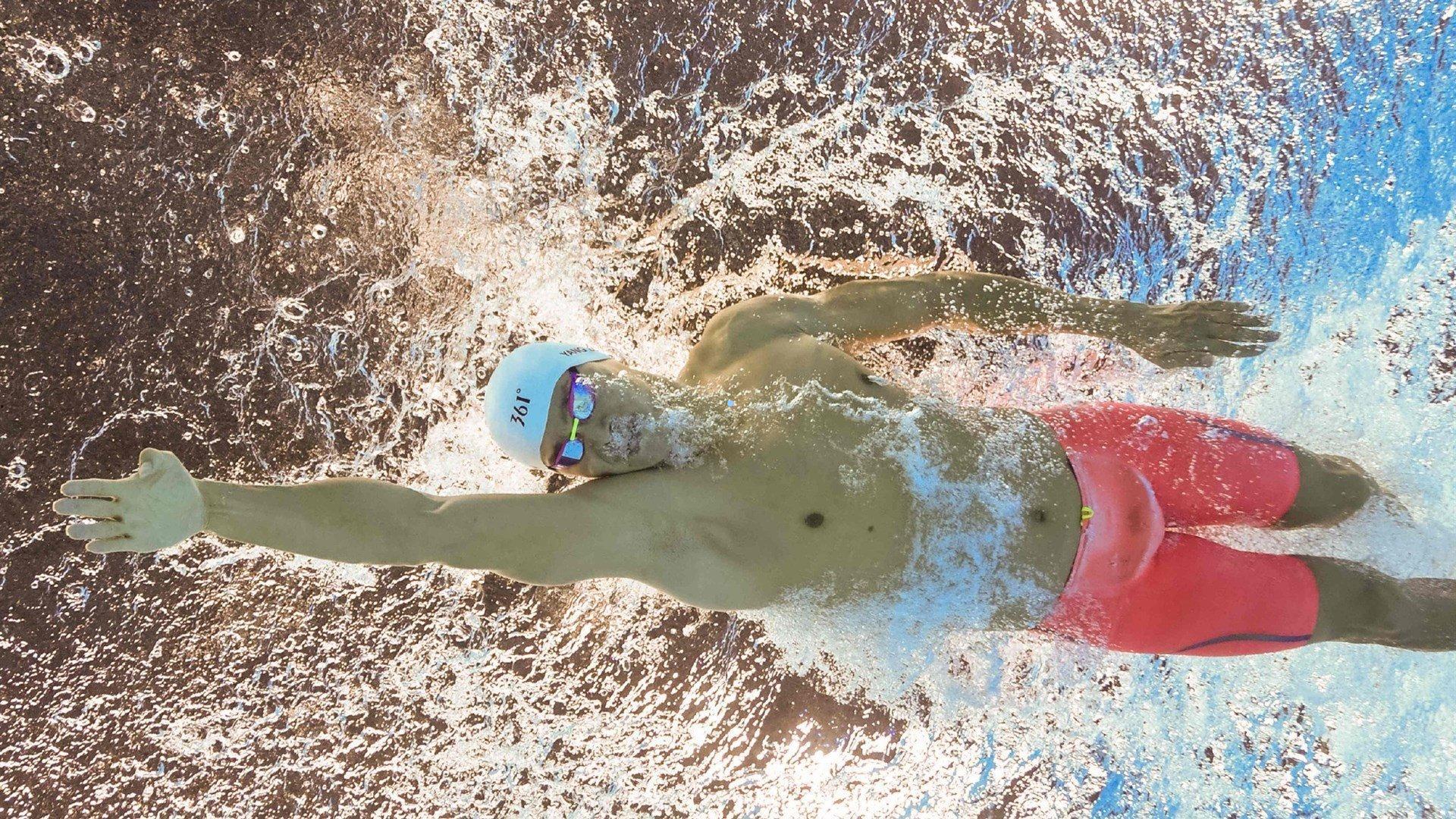 绿茵浪子涅槃记,从争议漩涡到法甲领航者的冠军征程