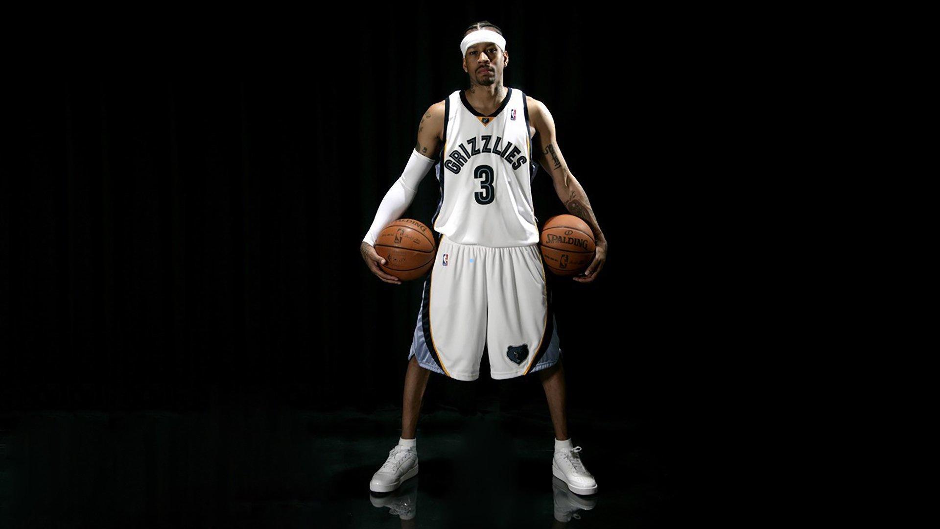 Shams:浓眉可能需接受左手韧带修复手术,预计将缺席几个月